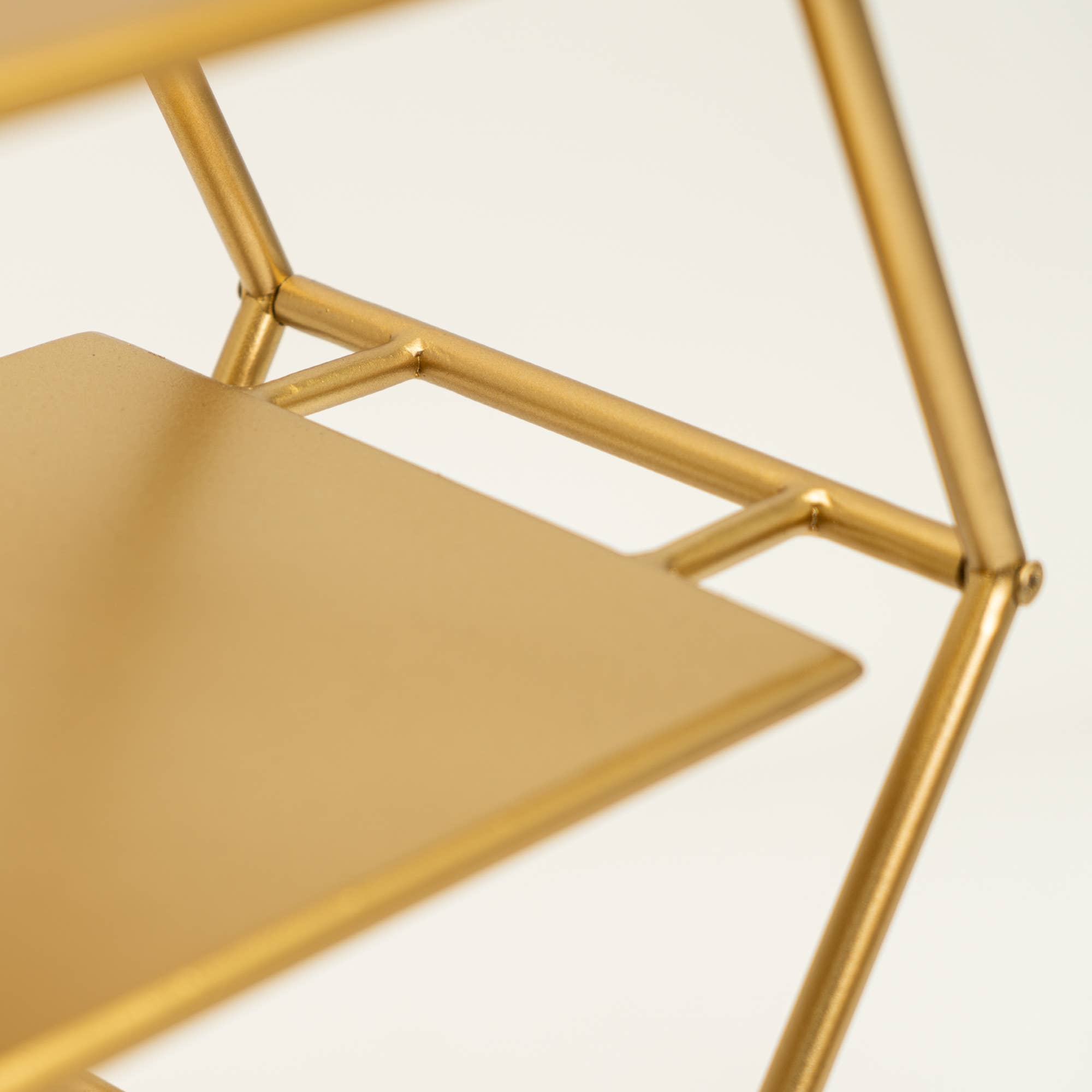 Portofino International Trading, USA - Wholesale Cake Stand - Metal 3 Tier Dessert Stand Hexagon - Gold3