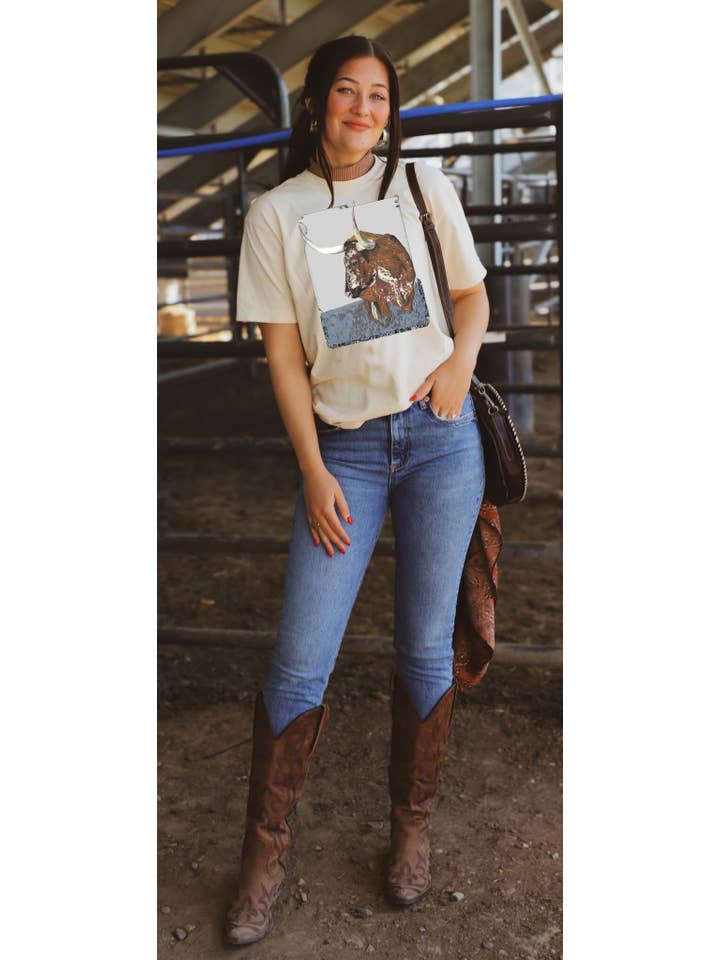 DOLLY ESTELLE - Wholesale Screen Printed T-Shirt - Women's - Rojo - Tees