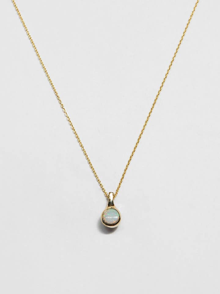Collier Opal Dot en Or pour la vente par Tiro Tiro Jewelry