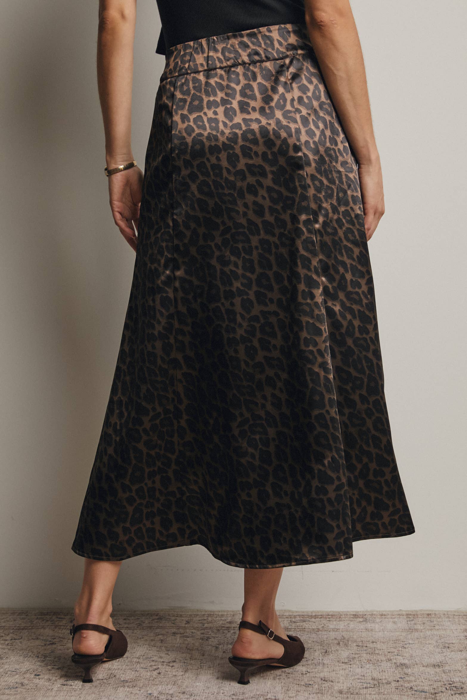 Forte - Wholesale Skirt - Women's - Leopard Print Satin Midi Skirt FSK000718