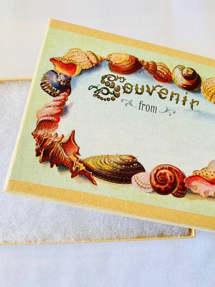 Caixa de presente 'Souvenir From' Summer Shell Frame por atacado de ELLegant Creations, LLC
