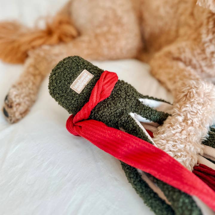 Lambwolf Collective - Wholesale Pet Squeaky Toy - Dog - TAKO//ENRICHMENT DOG TOY / HOLIDAY3