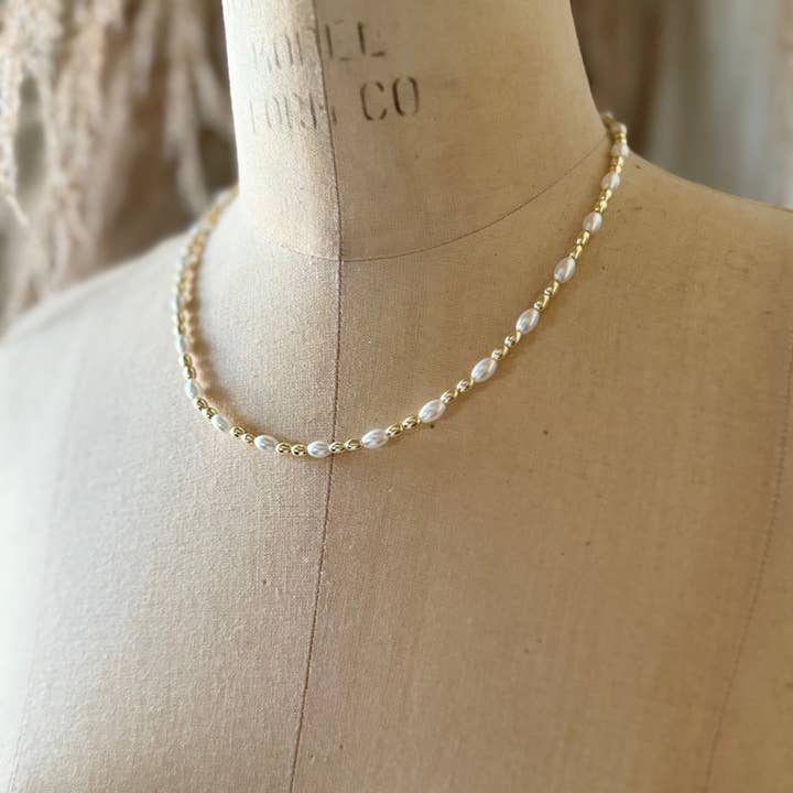 Golden Hour Studio - Wholesale Beaded/Pearl Necklace - Donni1