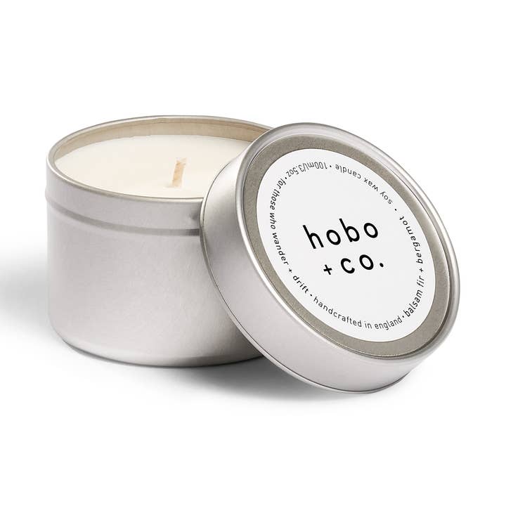 Vela de soja perfumada en lata de viaje con abeto balsámico y bergamota para venta al por mayor de hobo + co. candles