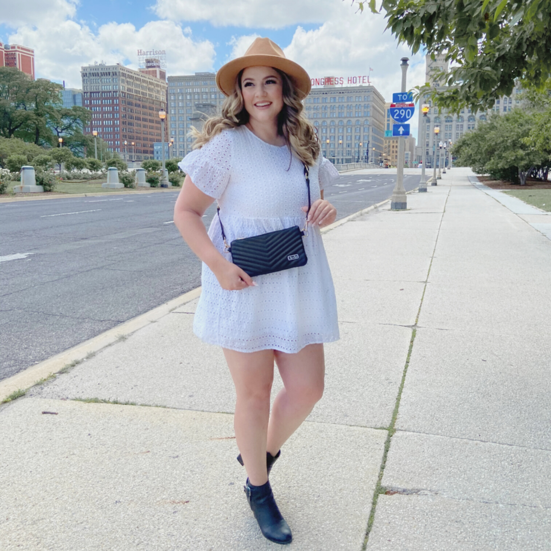 Itzy Ritzy - Wholesale Wallet - Women's - *OUTLET* Jetsetter Boss Pouch™ Wallet10