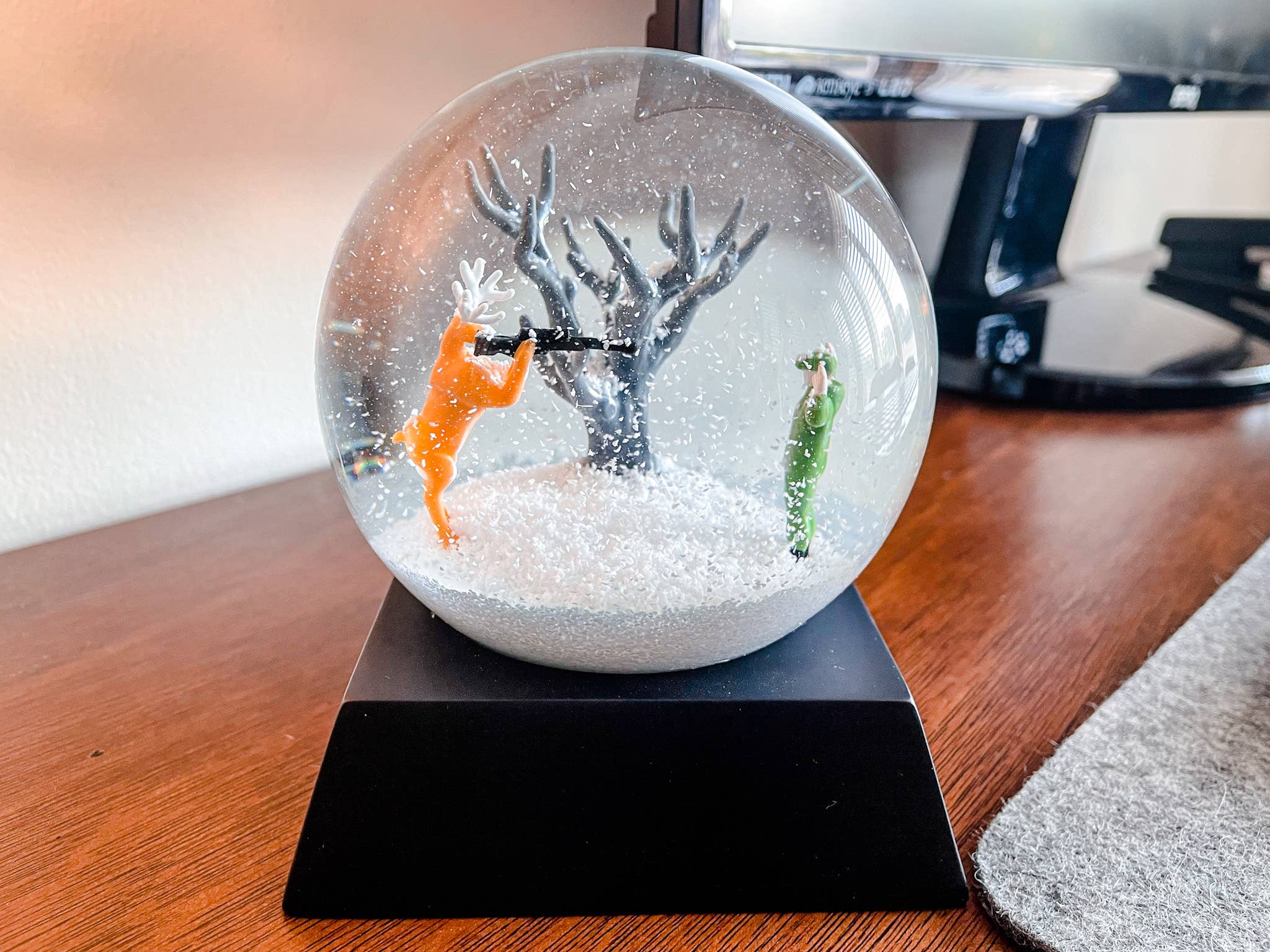 Demented Penguins - Wholesale Snow Globe - "Bambi's Revenge" Snow Globe Deer vs. Hunter Snowglobe7