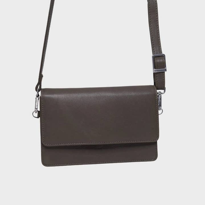 Bandolera Ballad / Verde para venta al por mayor de DOVER LEATHER USA LLC