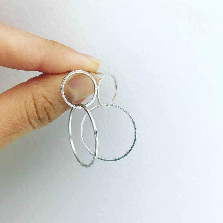 musthavemustget - Wholesale Hoop Earrings - Asymmetric Hoop Earrings