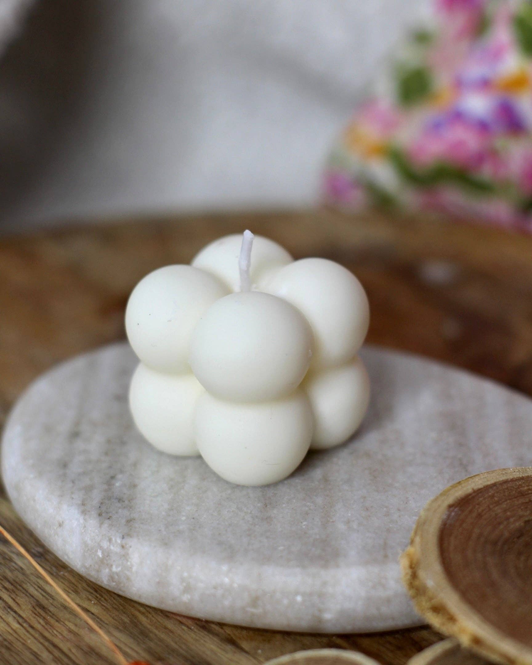 Meet me at the corner – wholesale Novelty candle – Small bubble cube candle3