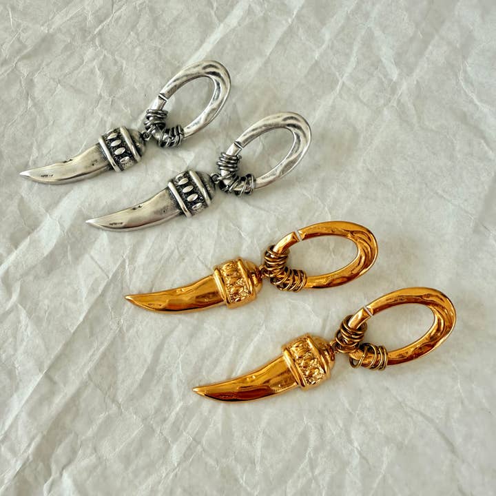 Goupi - Wholesale Hoop Earrings - Silver and gold horn Rock chandelier earrings1