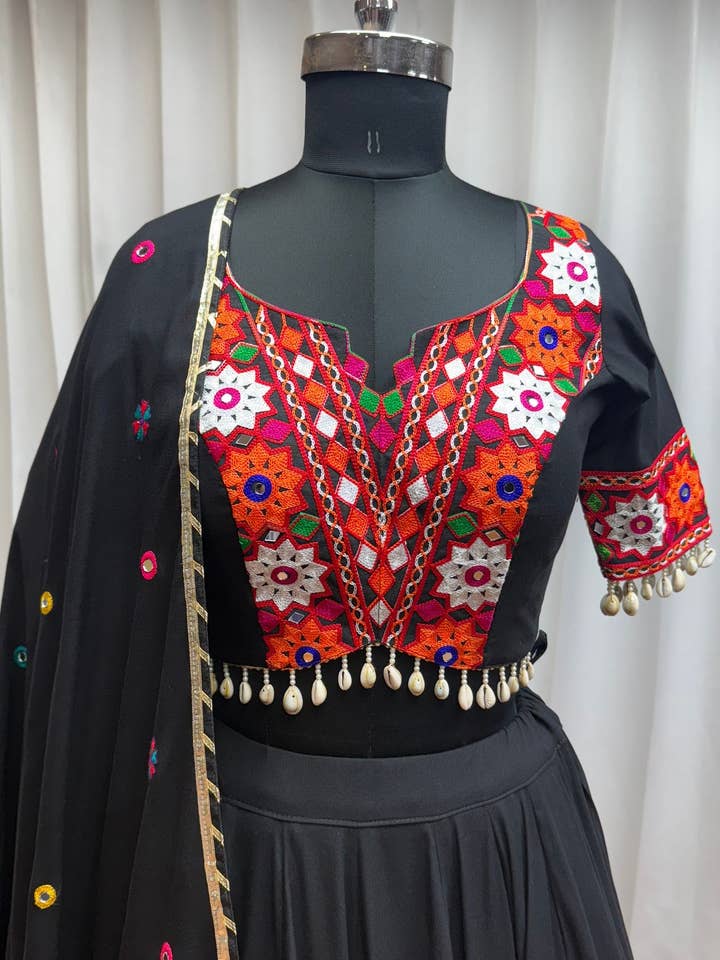 HATKE BRIDE - Wholesale Top & skirt set – Women's - Black Viscose Cotton Navratri Chaniya Choli For Indian Garba (9 Meters Flair) - Kutchi Patch Work, Thread Embroidery Work, Real Mirror Work3