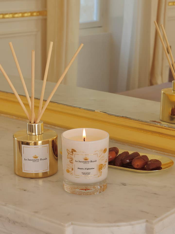 Pétales d'Églantine Geurstokjes voor wholesale door La Savonnerie Royale