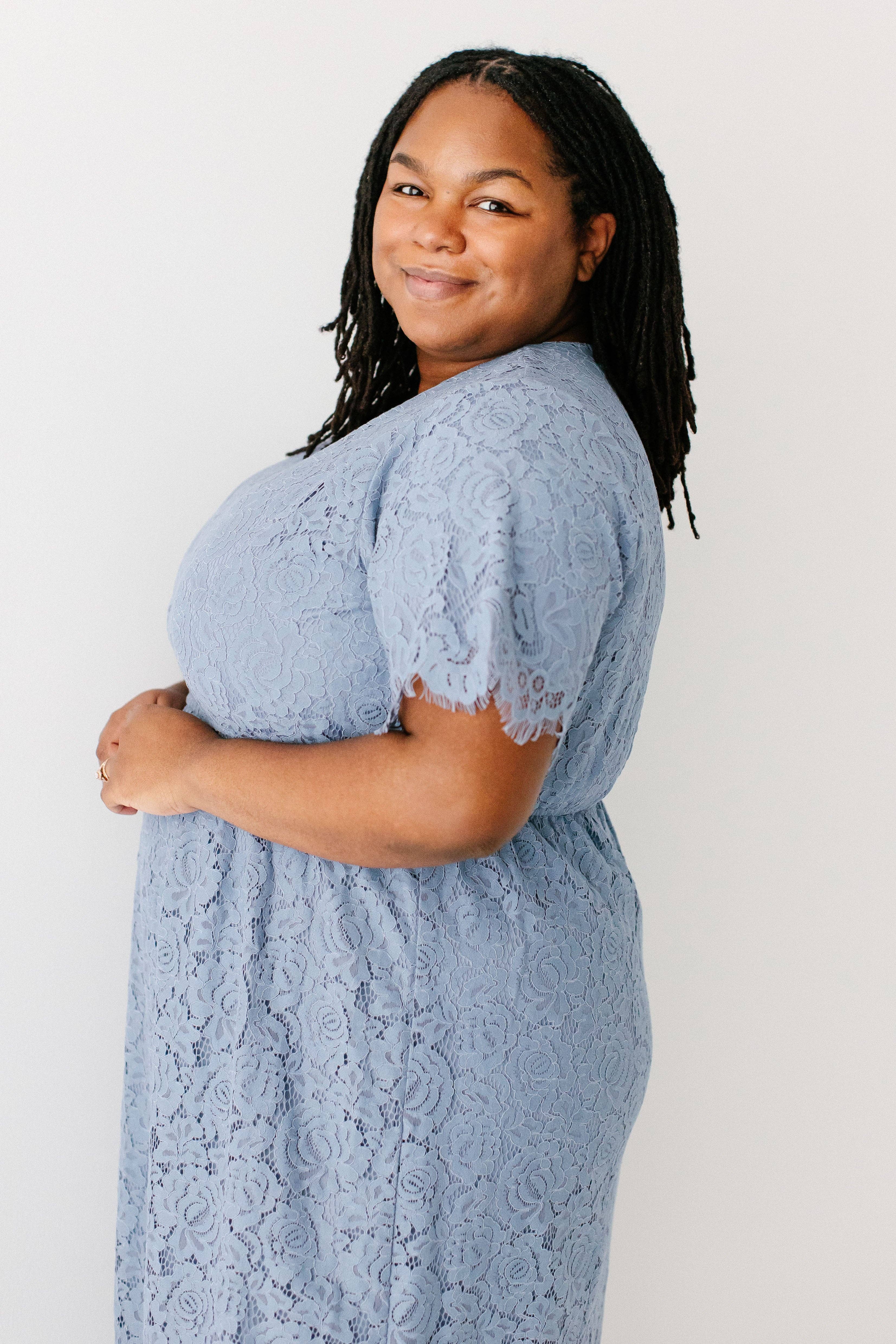 The Main Street Exchange - Wholesale Dress - Women's - 'Odessa' Round Neck Lace Maxi Dress23