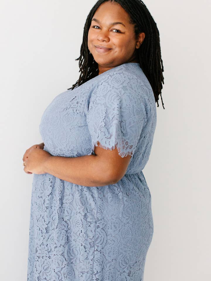 The Main Street Exchange - Wholesale Dress - Women's - 'Odessa' Round Neck Lace Maxi Dress23