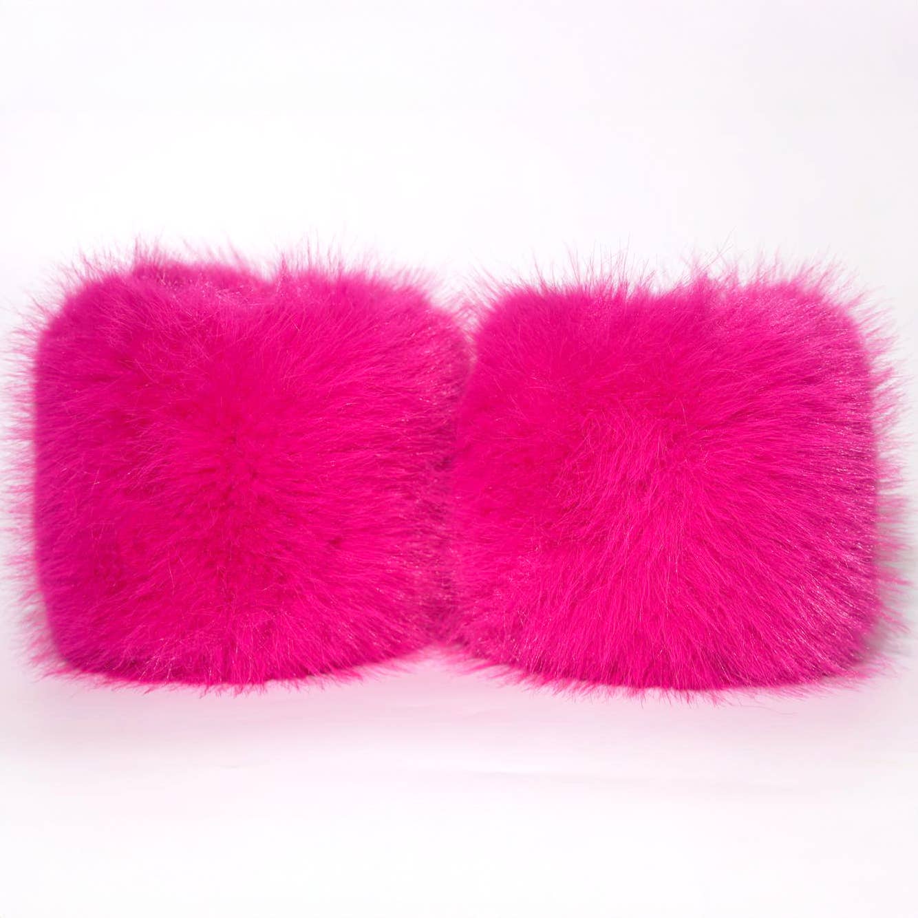 PEACH ACCESSORIES - Wholesale Fur/Faux Fur Coat - Women's - Glamorous Faux Fur Cuffs 00828