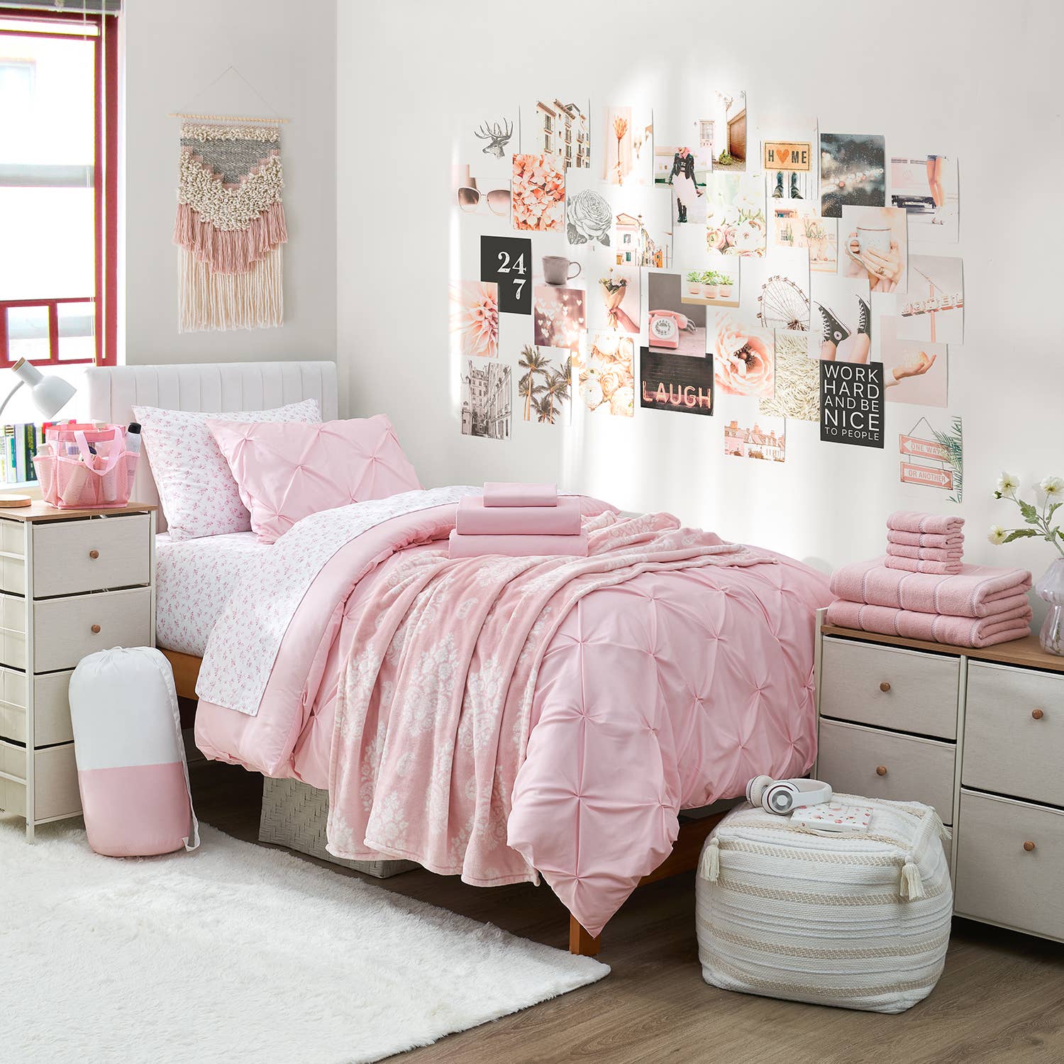 Caro Home - Wholesale Bedding Set - Senna Light Pink 18PC Twinxl Dorm Kit0