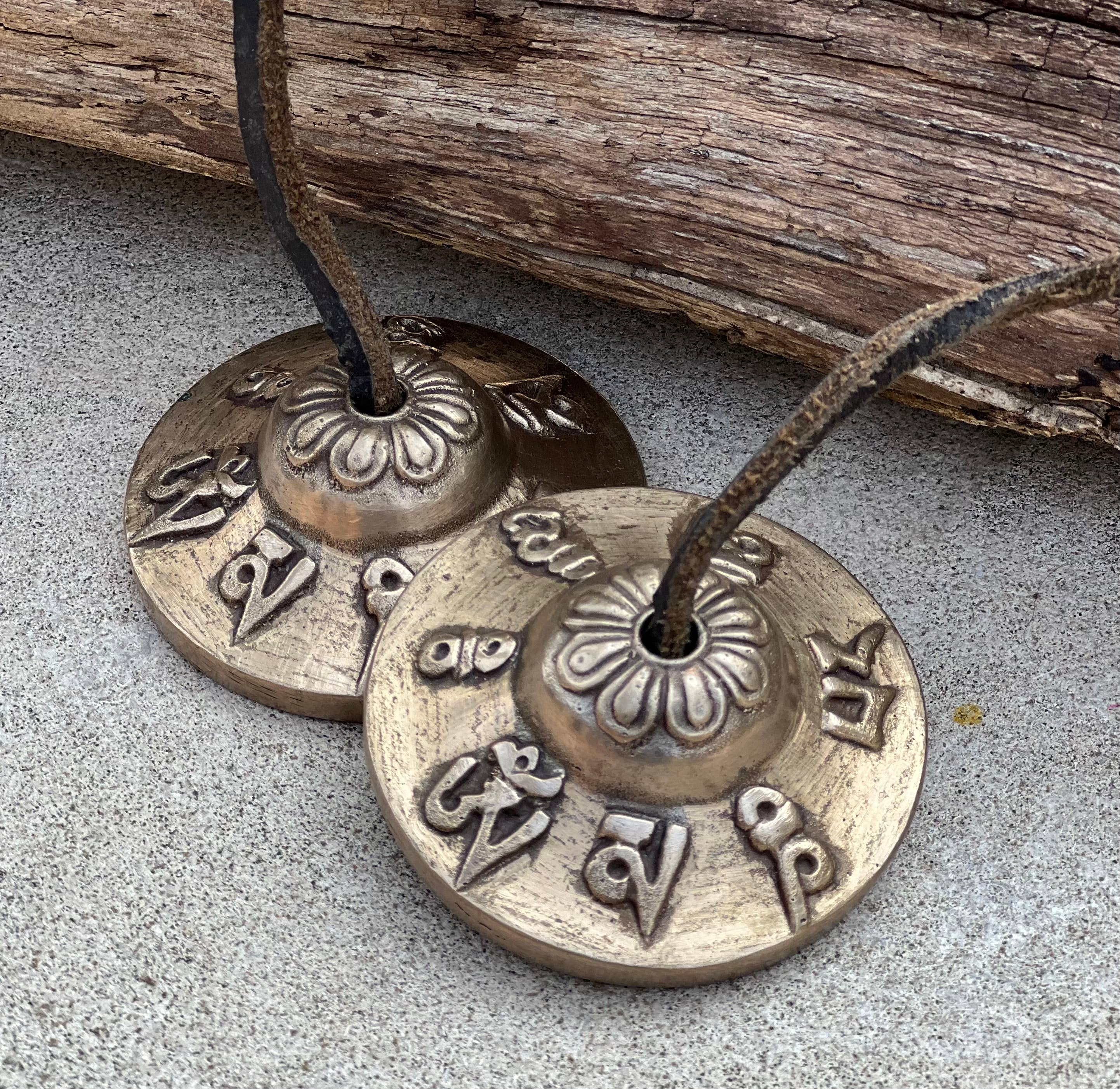Lungta Imports - Wholesale Musical Instrument - Tibetan Buddhist Meditation Om Mani Padme Hum Tingsha Cymbal0