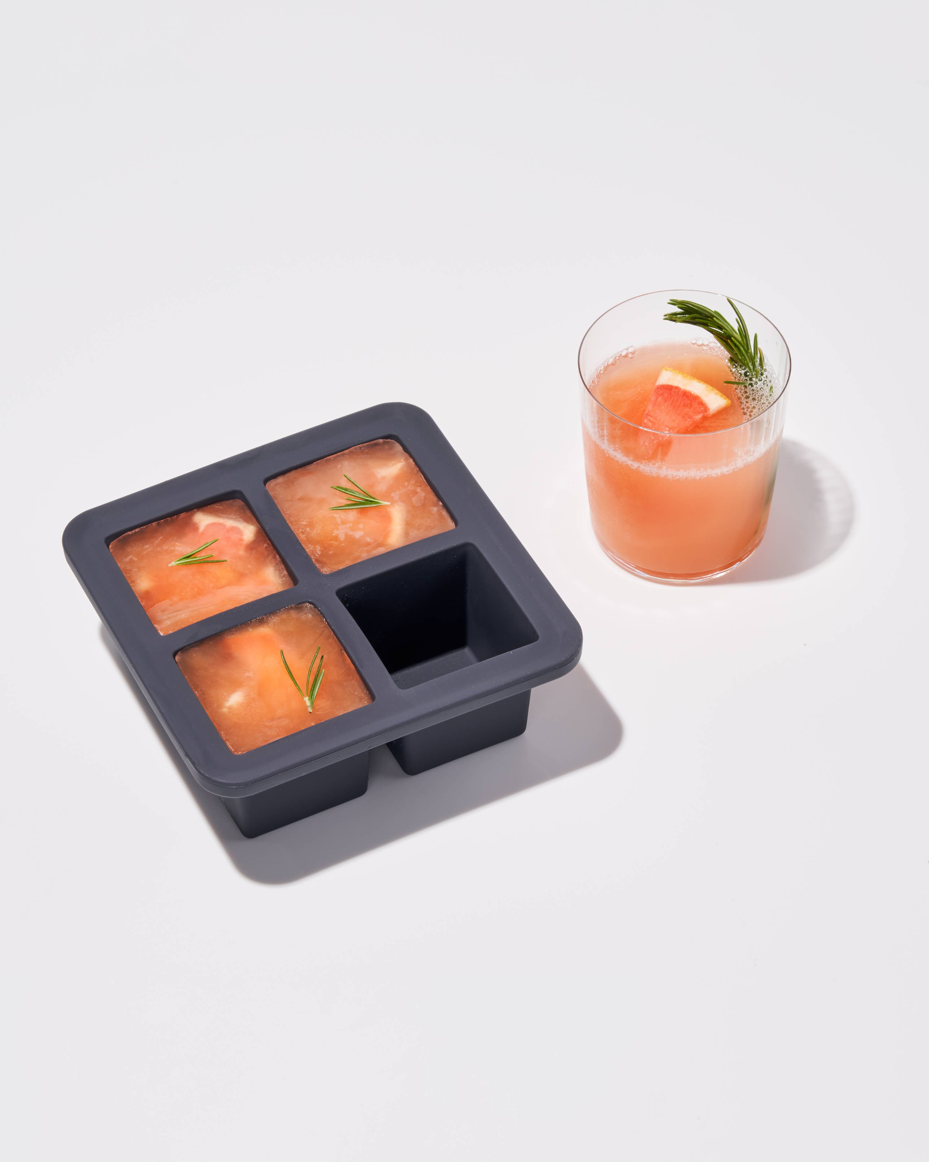 W&P - Wholesale Ice Tray/Mold - Extra Large XL Cocktail Cube Silicone Ice Tray4