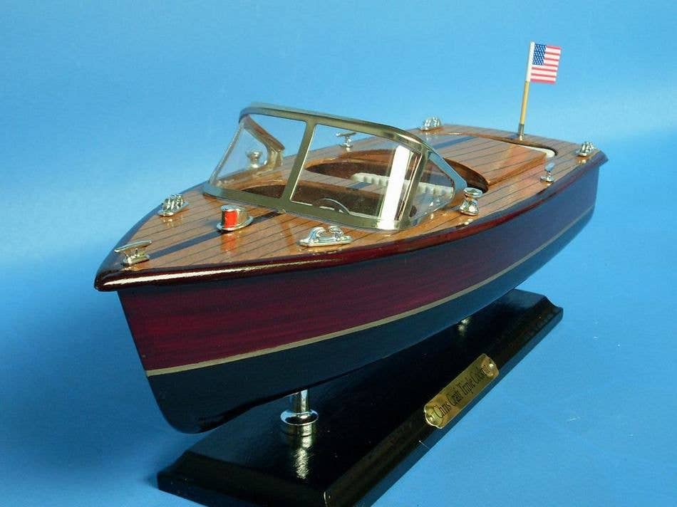 Hampton Nautical - Venta al por mayor Artículo decorativo de mesa - Modelo de lancha rápida Chris Craft triple cabina de 35,6 cm3