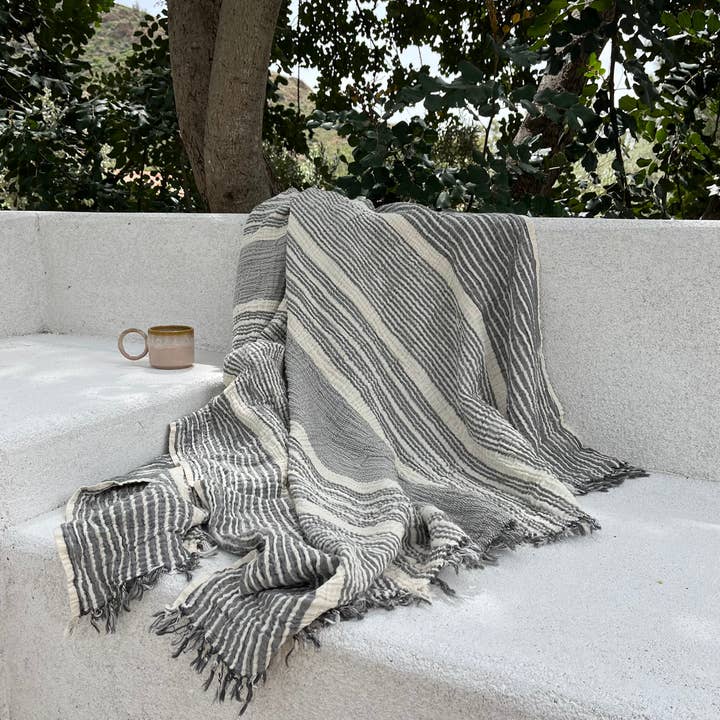 loom.ist - Wholesale Throw Blanket - Muslin Cotton Throw