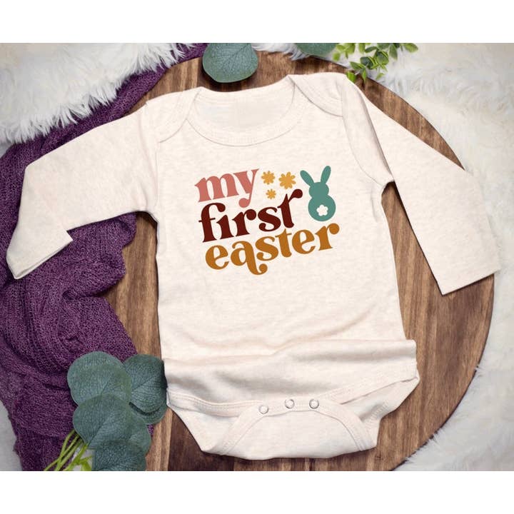 Body de Pâques Boho pour bébé, My First Easter Outfit pour la vente par Ava Francine Designs