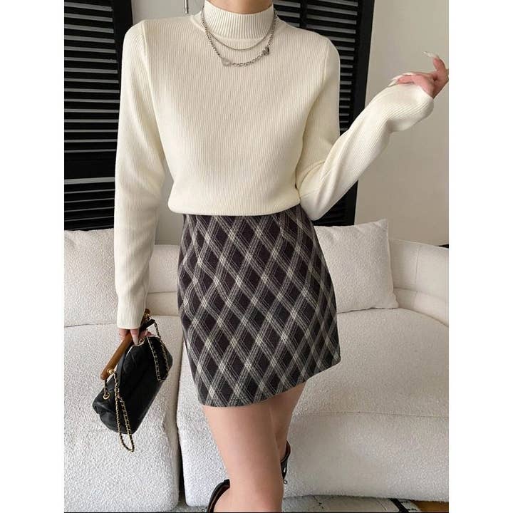 Semi High Neck Knit Sweater for wholesale by Ekartini