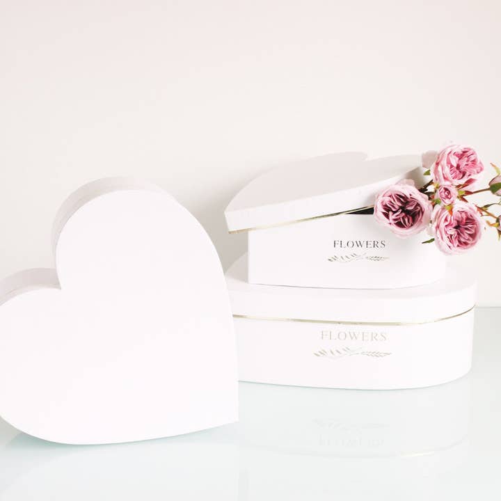 Elegant Design Supply - Vente Coffrets cadeaux - Boîte cadeau en forme de cœur avec fleurs9
