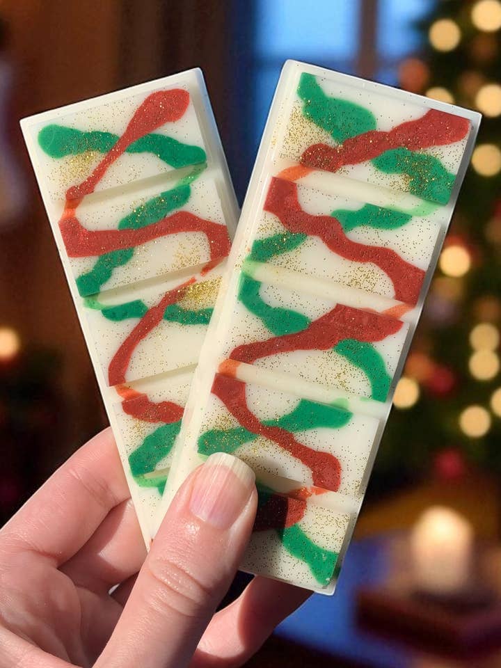 Christmas Cabin- 1.9 oz Parasoy wax Melt- Christmas 2025 for wholesale by Miss Gibbly’s Creations