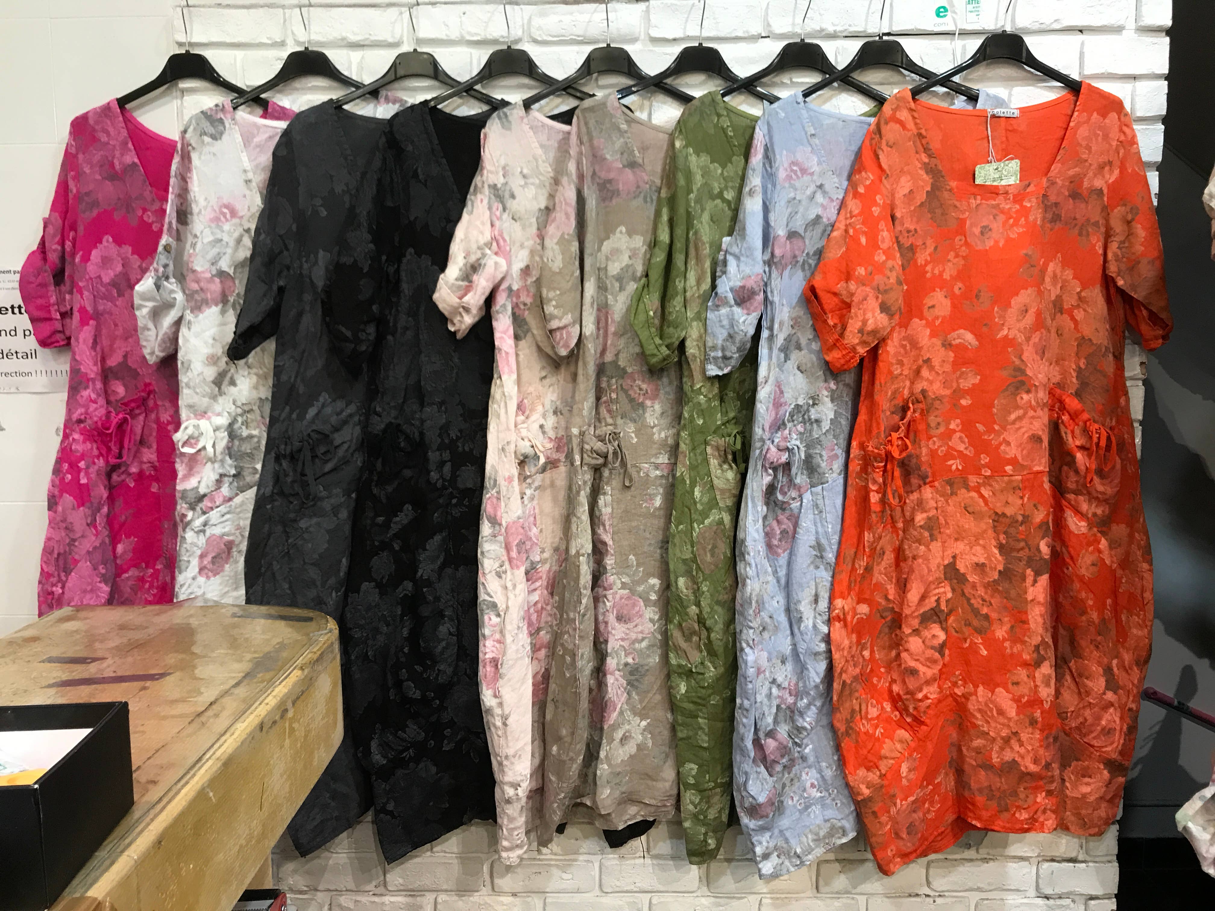 la maison des fibres naturelles – Großhandel Kleid – Damen – Leinenkleid mit floralem Muster, 100 % Leinen, Modell 6796726