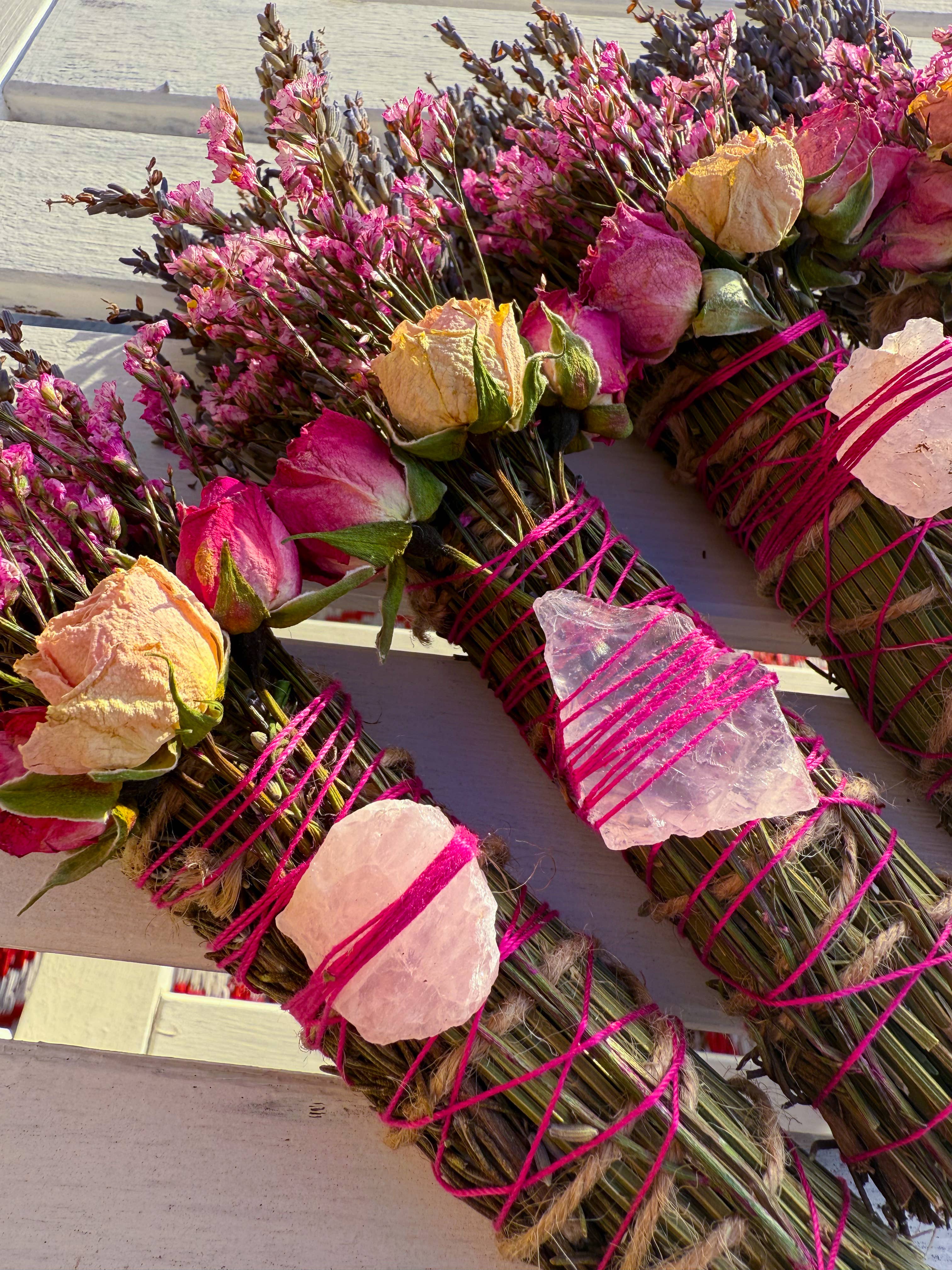 CharlieHaze - Wholesale Sage Bundle - Rose Quartz, Rosemary, Sage, and Lavender Smudge Stick4