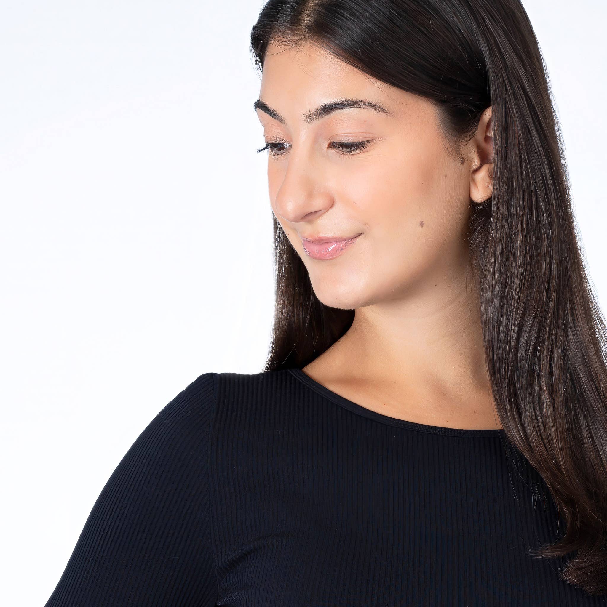 Skinnytees – Großhandel Strickoberteil – Damen – Weich gerippter Langarm-Rundhalsausschnitt2