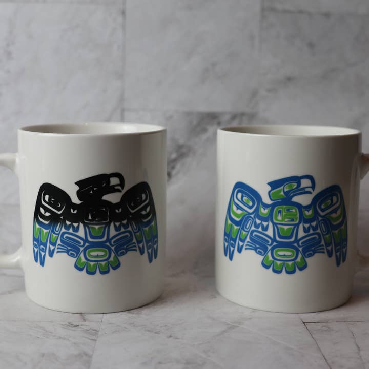 Tasse à café à changement de couleur Native Hawks pour la vente par Sunkiss