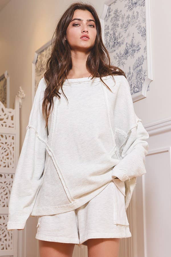 BUCKETLIST INC - Wholesale Sweatshirt - Women's - T1153-1 Oversized Solid Raw Edge Detail Long Sleeves Top16