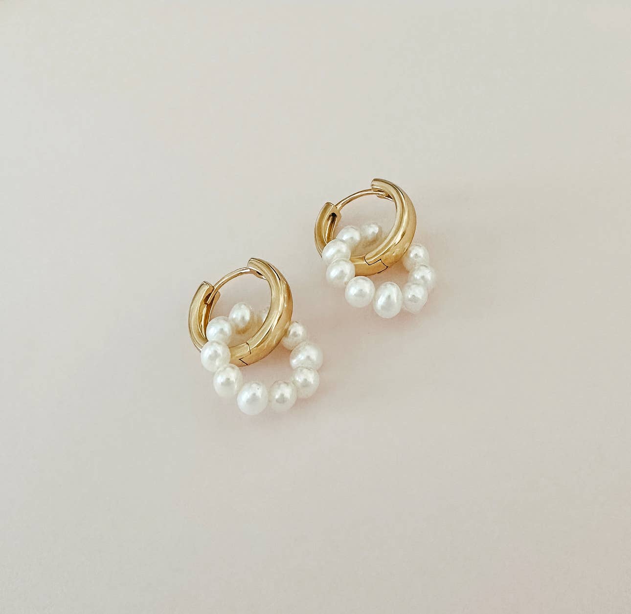 The General Collective - Wholesale Huggie Earrings - Knox Hoops3