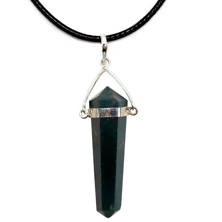 Ethike.eu - Wholesale Individual Charm/Pendant - Pointed pendant with cord - Bloodstone2