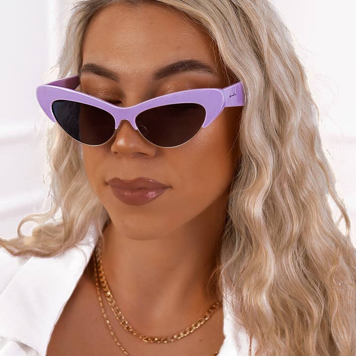 AnnaKey – Großhandel Sonnenbrille – Damen – ANNAKEY NEIDISCHE FLIEDER SONNENBRILLE1