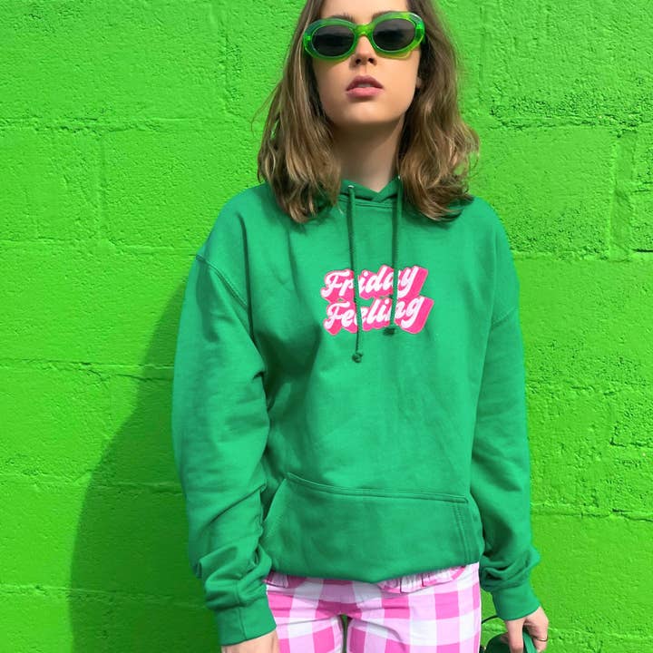 Sweat à capuche « Friday Feeling » vert avec broderie néon pour la vente par Percy and Nell Retail Limited