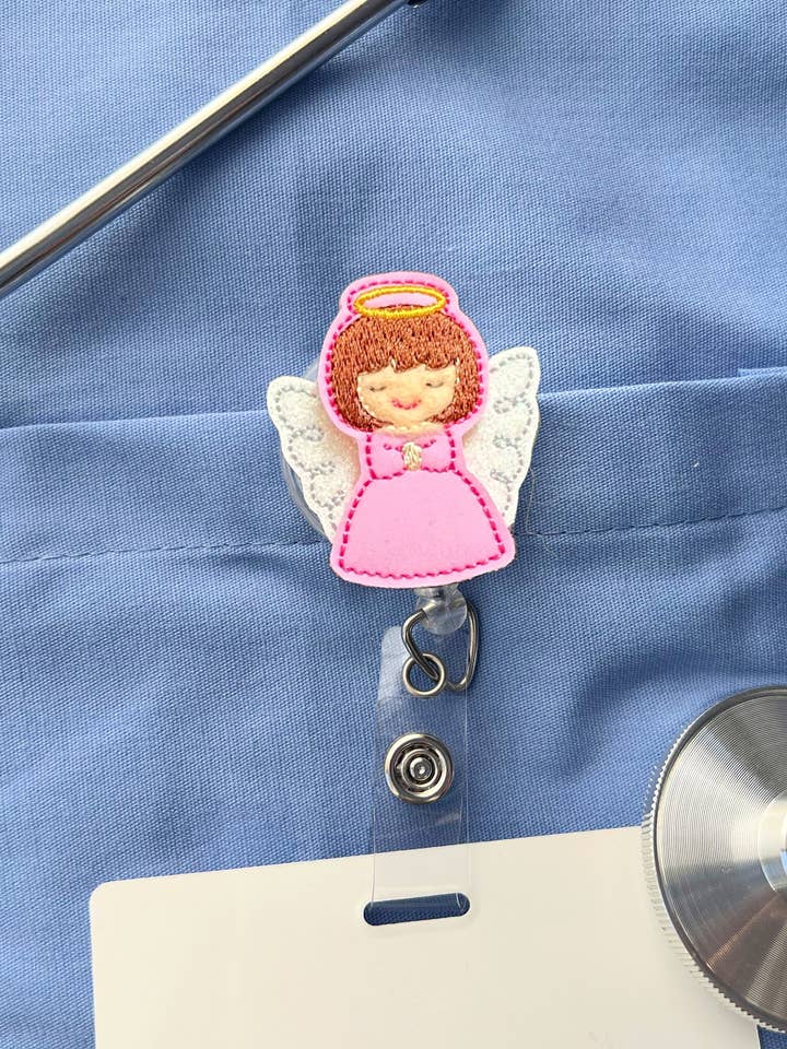 Ausziehbares Angel-Abzeichen für Krankenschwestern und Lehrer für den Großhandel von Meeko’s Must Haves