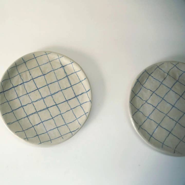 Handmade Ceramic Stoneware Plate Checked Design for wholesale by Atelier Numero 18