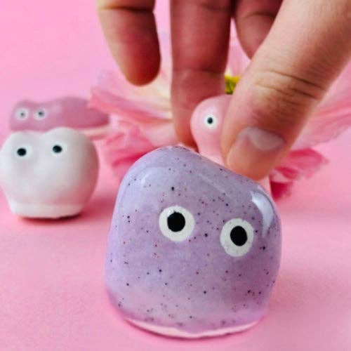 Mimo - Wholesale Decorative figurine - Pottery Pals2