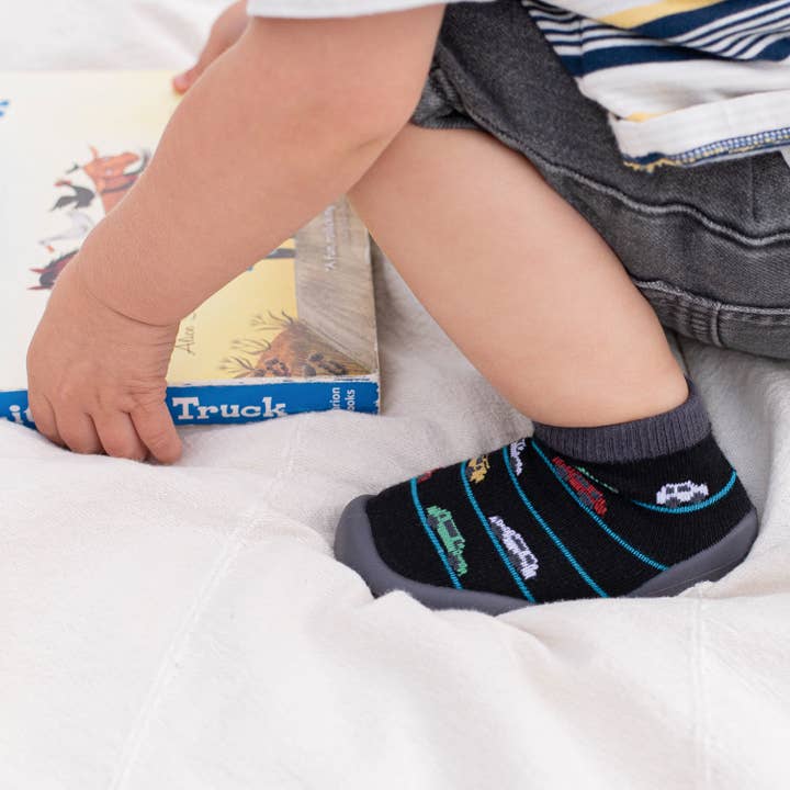 Komuello - Wholesale Crib Shoes - Baby - Komuello first walker baby sock shoes - Broom Broom9