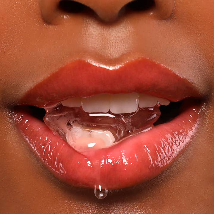 Moira Cosmetics - Wholesale Lip Gloss - Maxi Pout Lip Gloss (003, Bubble Pop)3