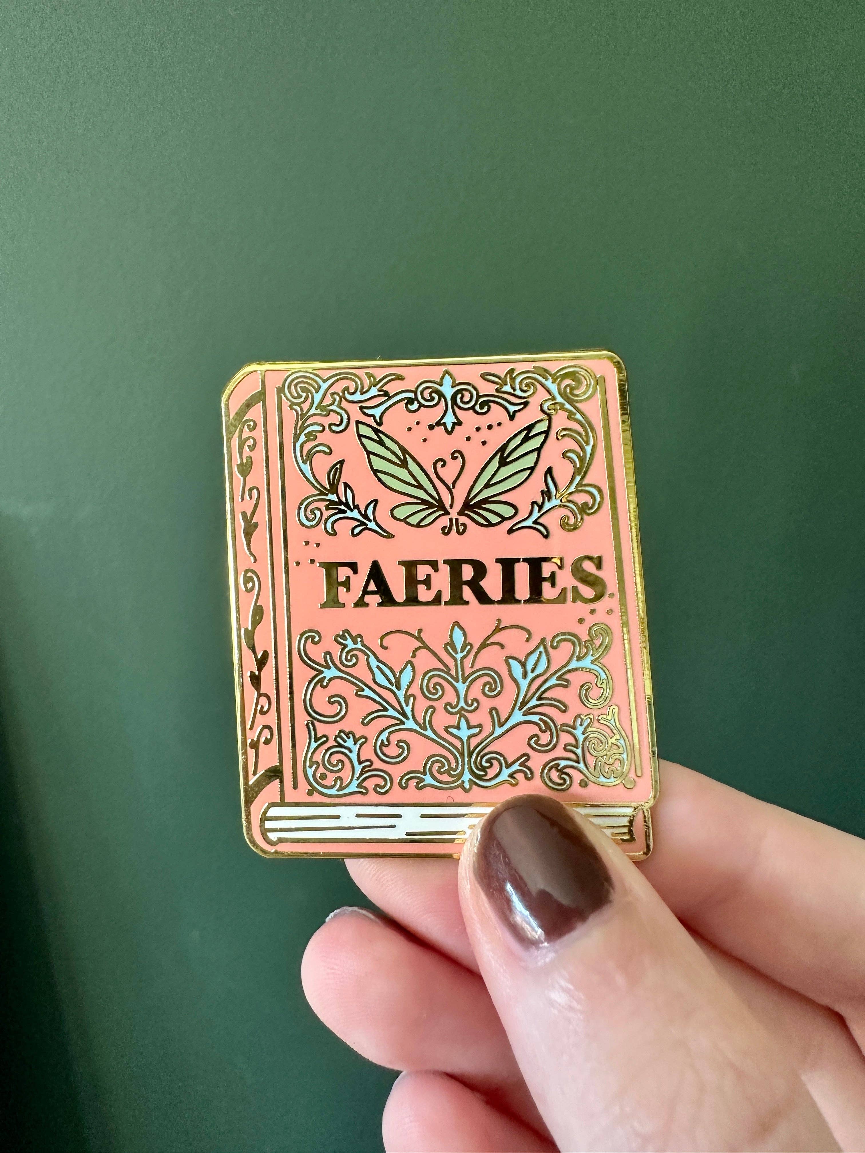 Magic&Books - Wholesale Lapel Pin/Button - Magical Books Mystery Enamel Pin Blind Bag11