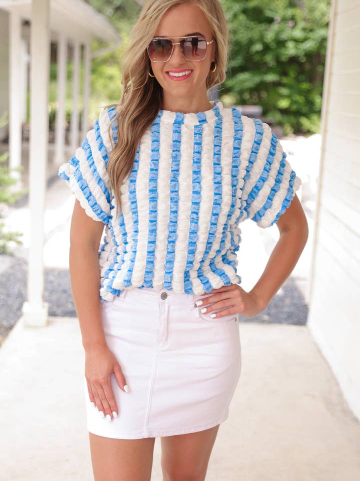 Fett und sprudelndes Oberteil, Hellblau für den Großhandel von Jess Lea