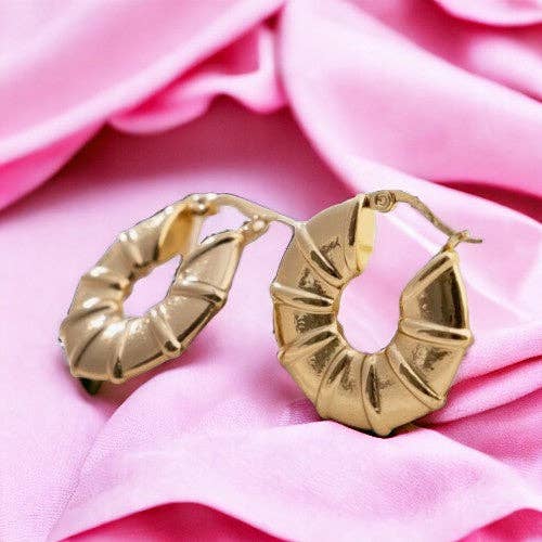 TOURMALYN - Wholesale Hoop Earrings - "ASTERIA" earrings in gold stainless steel1