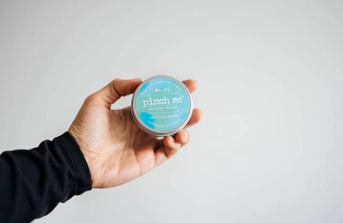 Pinch Me Therapy Dough – Großhandel Antistressball & -knete – Pinch Me Therapy Dough Bliss mit Zitrone und Lavendel2