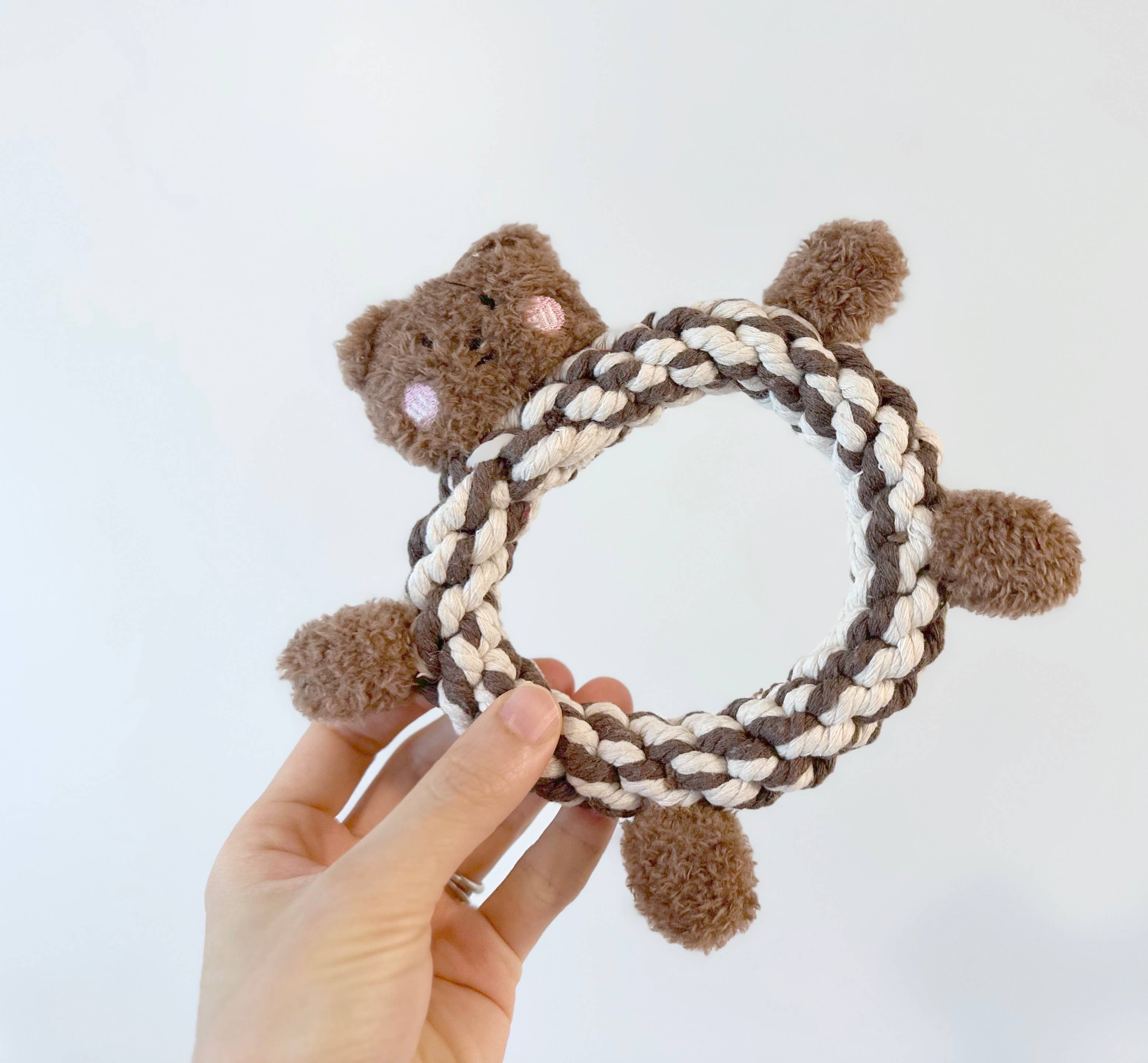 Monli Handcrafted Pet Toys – Großhandel Haustier-Seilspielzeug – Hund – Eco-Brownie Bear Macrame Hundespielzeug aus Plüsch, quietschend, modisch4