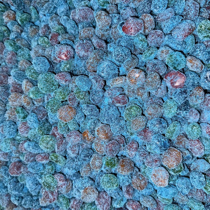 Mike's Sweet and Spicy - Wholesale Gummy - Sour Blue Razz Gusher Bursts1