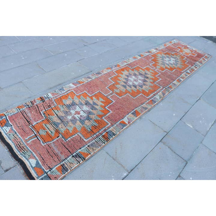 The Loom Wholesale - Wholesale Runner Rug - Turkish Herki Anatolian Vintage Boho Antique Runner Rug2