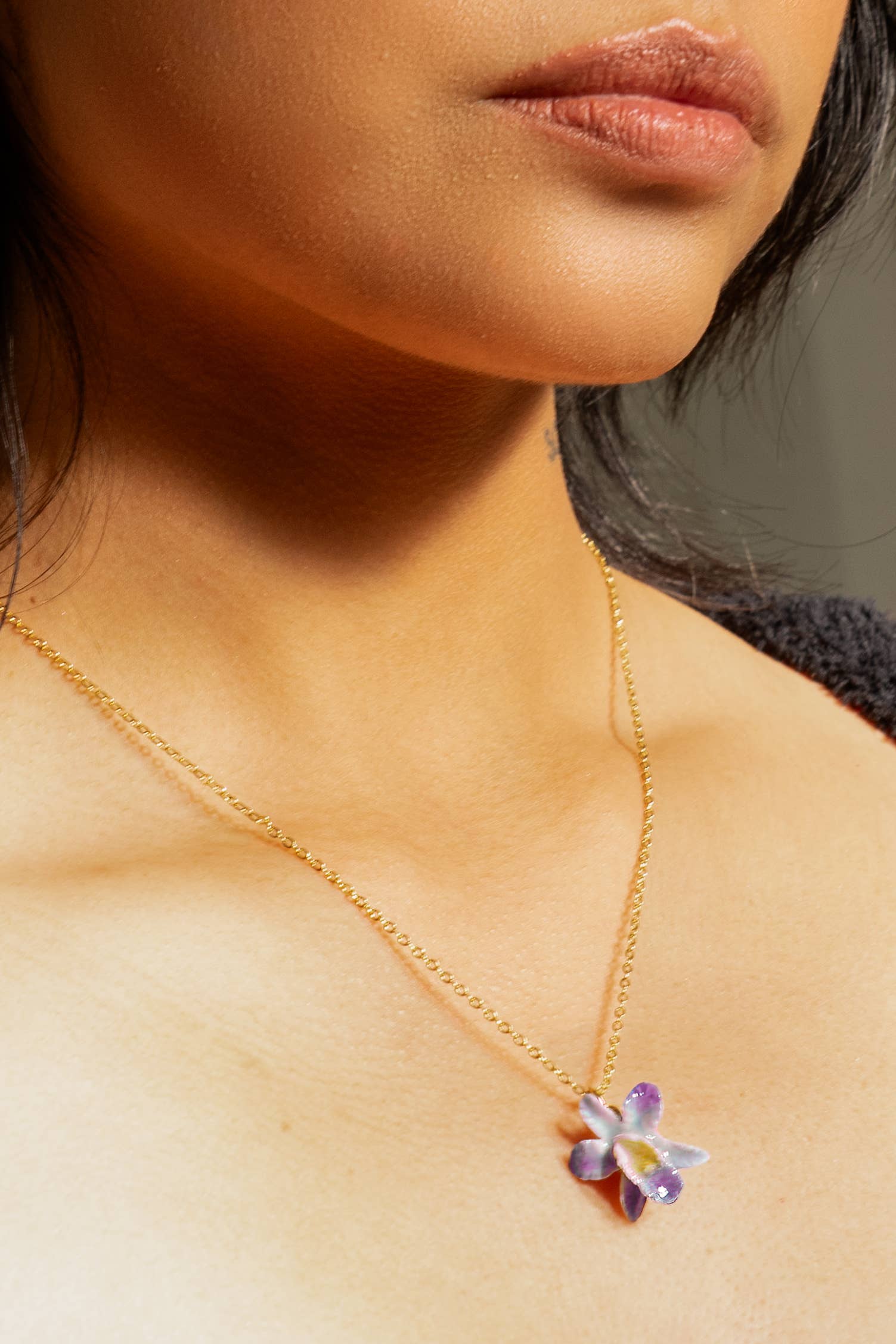 Peter and June - Wholesale Pendant/Charm Necklace - Earth Angel Orchid Necklace in Magenta0